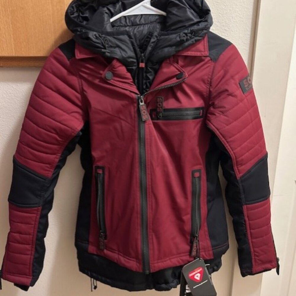 NWT Orig $750 SOS Black Snow ski jacket XS/34 Black and Burgundy